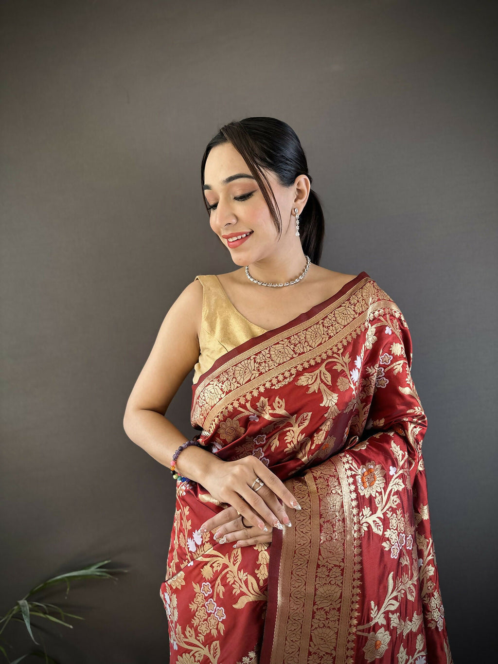 Maroon Floral & Ethnic Motifs Soft Silk Meenakari Banarasi Saree