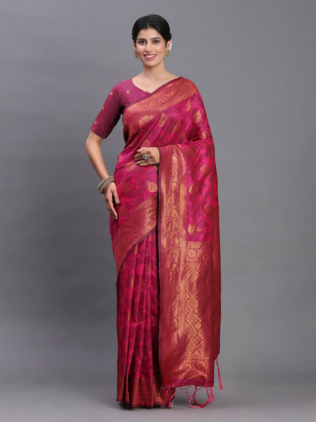 Luxurious Pink Silk Saree with Coordinating Blouse Piece