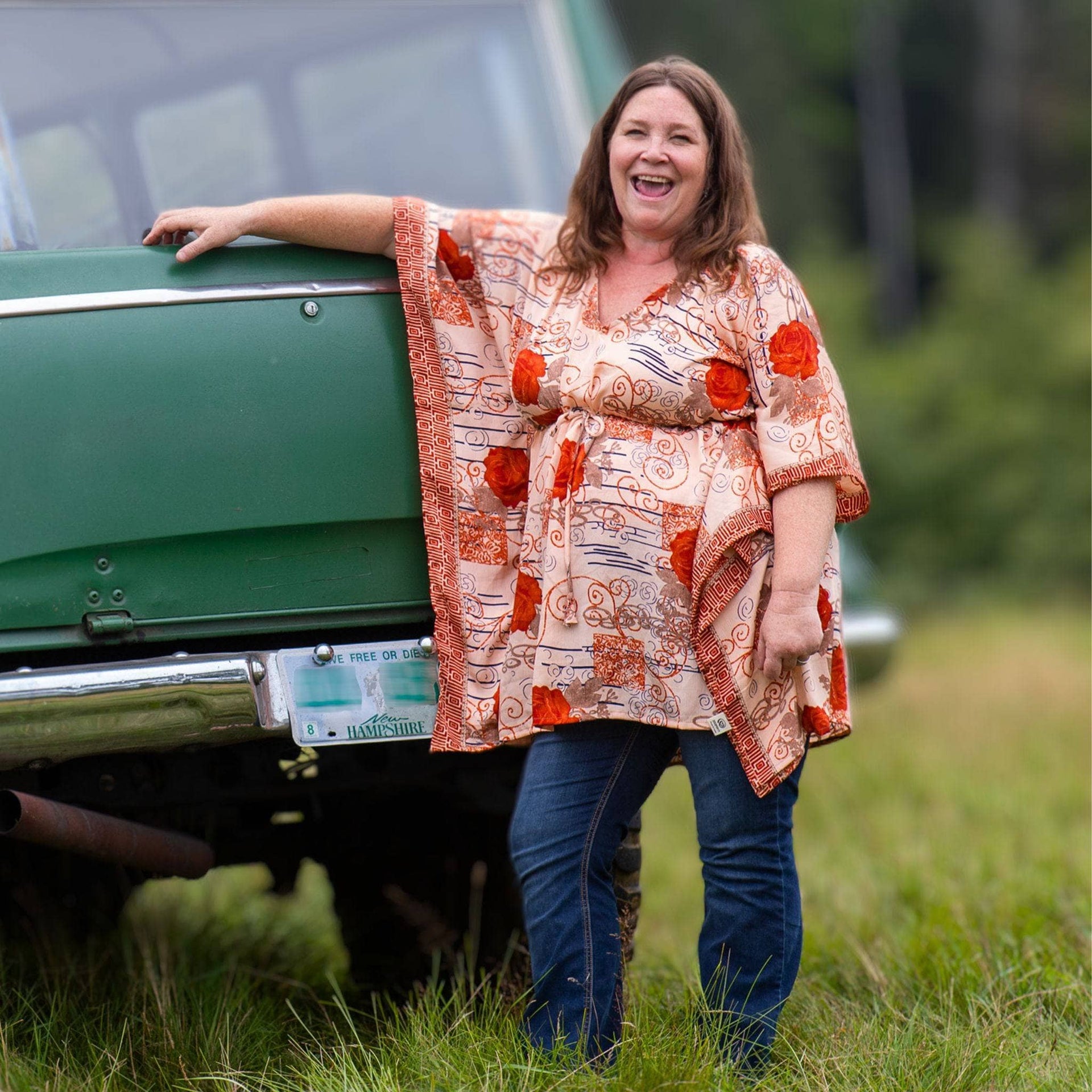 Aanya Adjustable Short Kaftan for children, featuring a lightweight and breezy design.