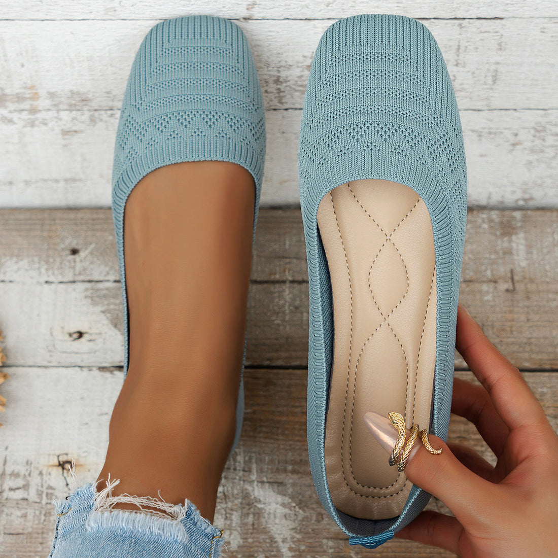 Women’s Knitted Slip-On Flats Breathable Casual Walking Shoes