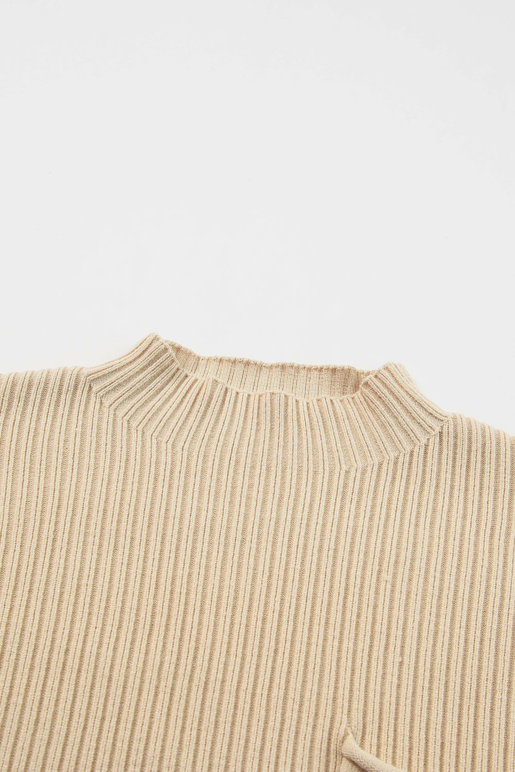 Solid Ribbed Knit Patch Pocket Short Sleeve Top
