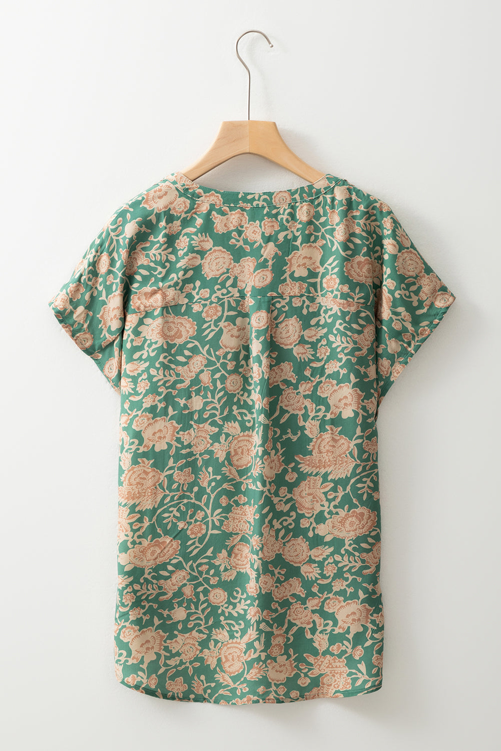 Floral Pleated V-Neck Blouse in Green