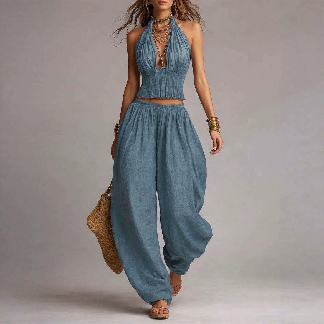 Women's Backless Halter Top & Wide-Leg Pants Set - Resort Wear