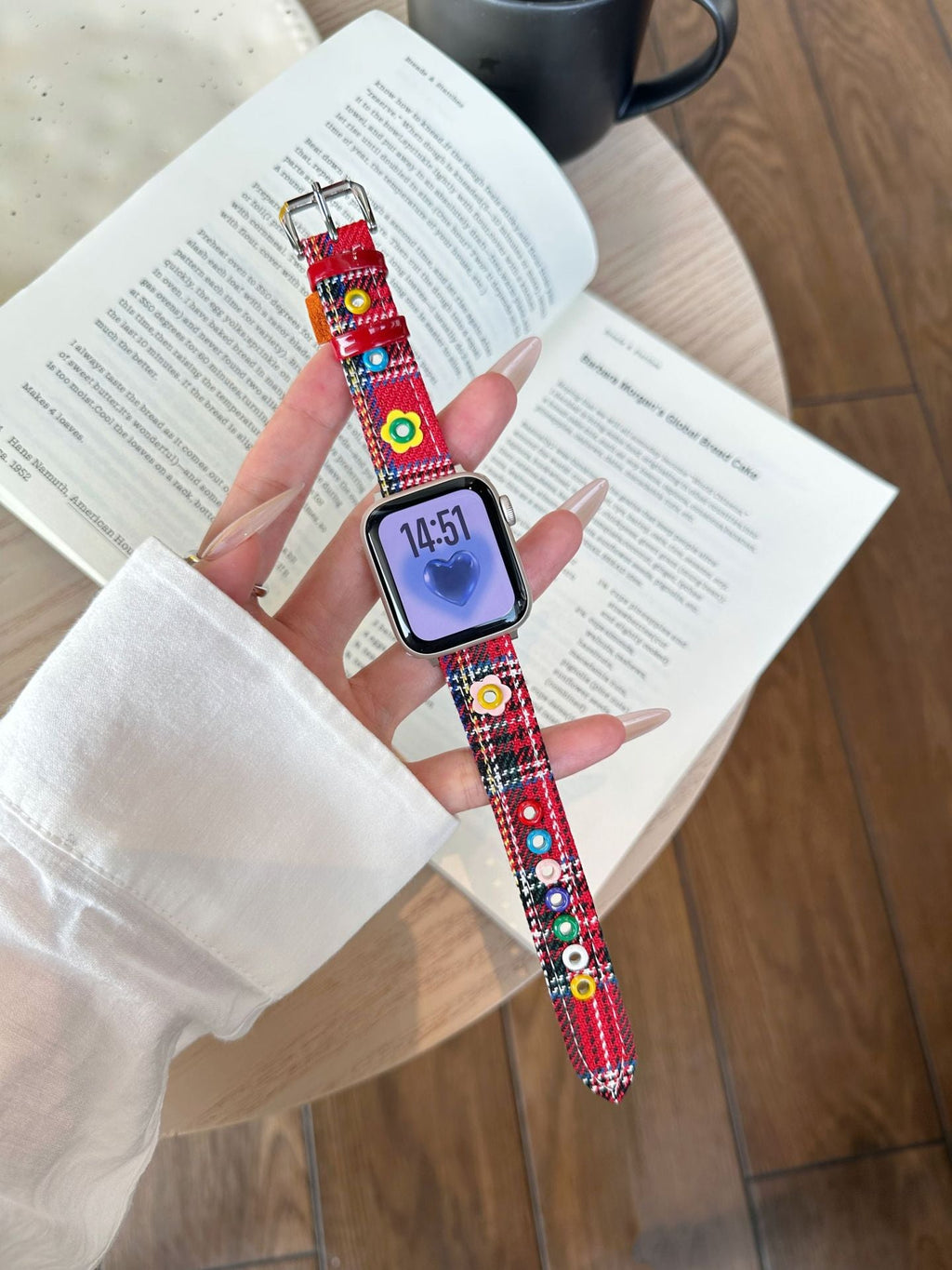 Fashionable And Cute Dopamine-style Apple Watch Band