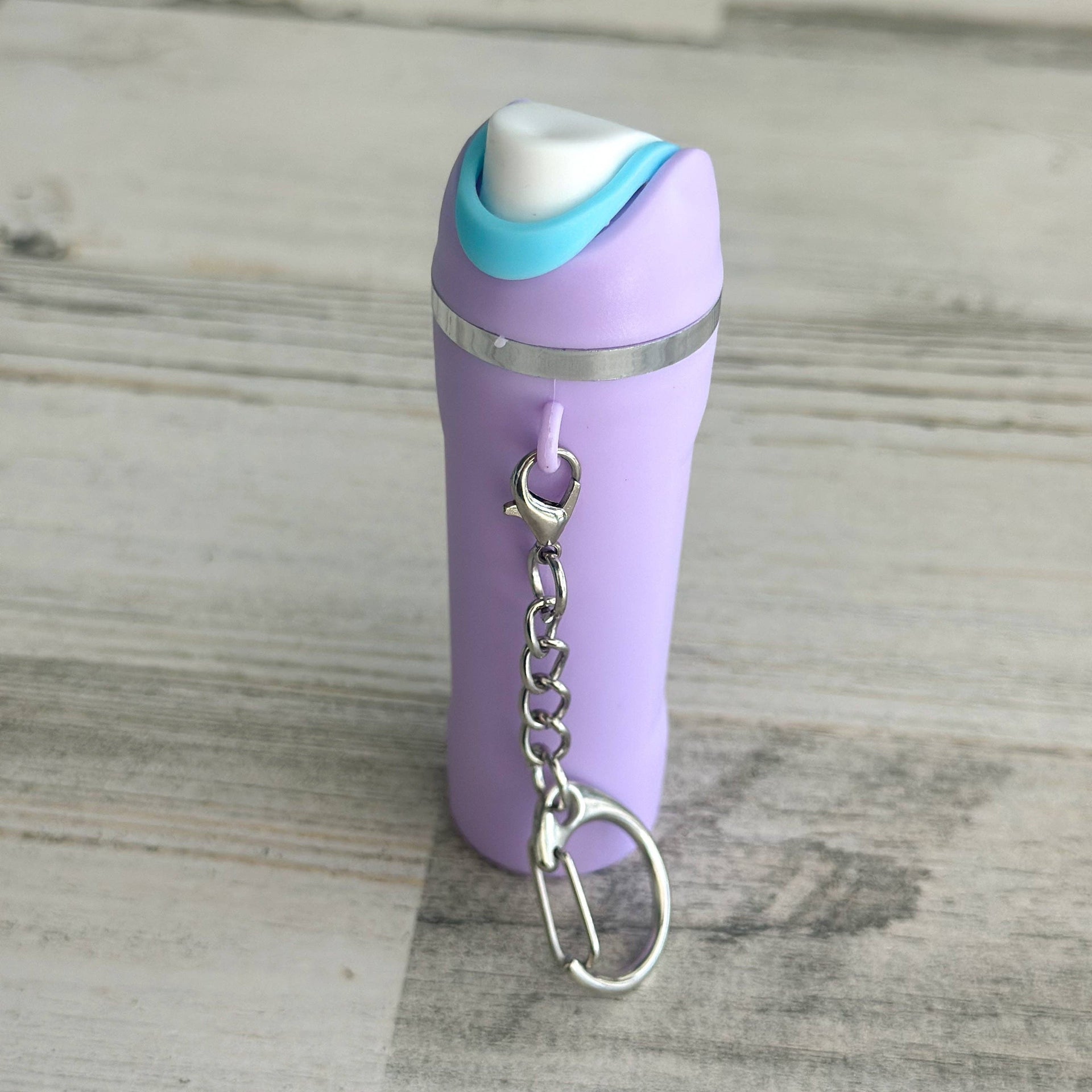Mini Owalla Keychain in Lavendar