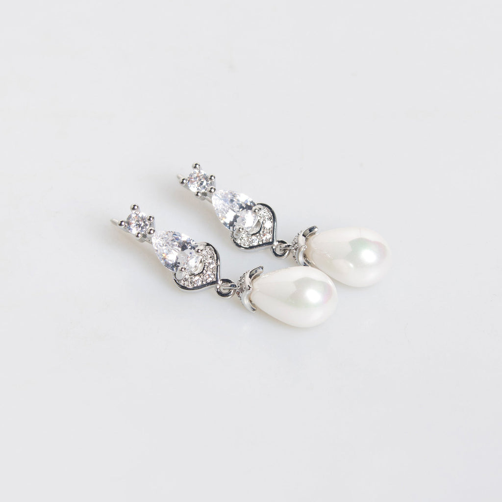 European And American Simple Bridal Jewelry Suit Clavicle Chain Hollow Water Drop Pearl Pendant Necklace Copper Zircon Earrings Accessories