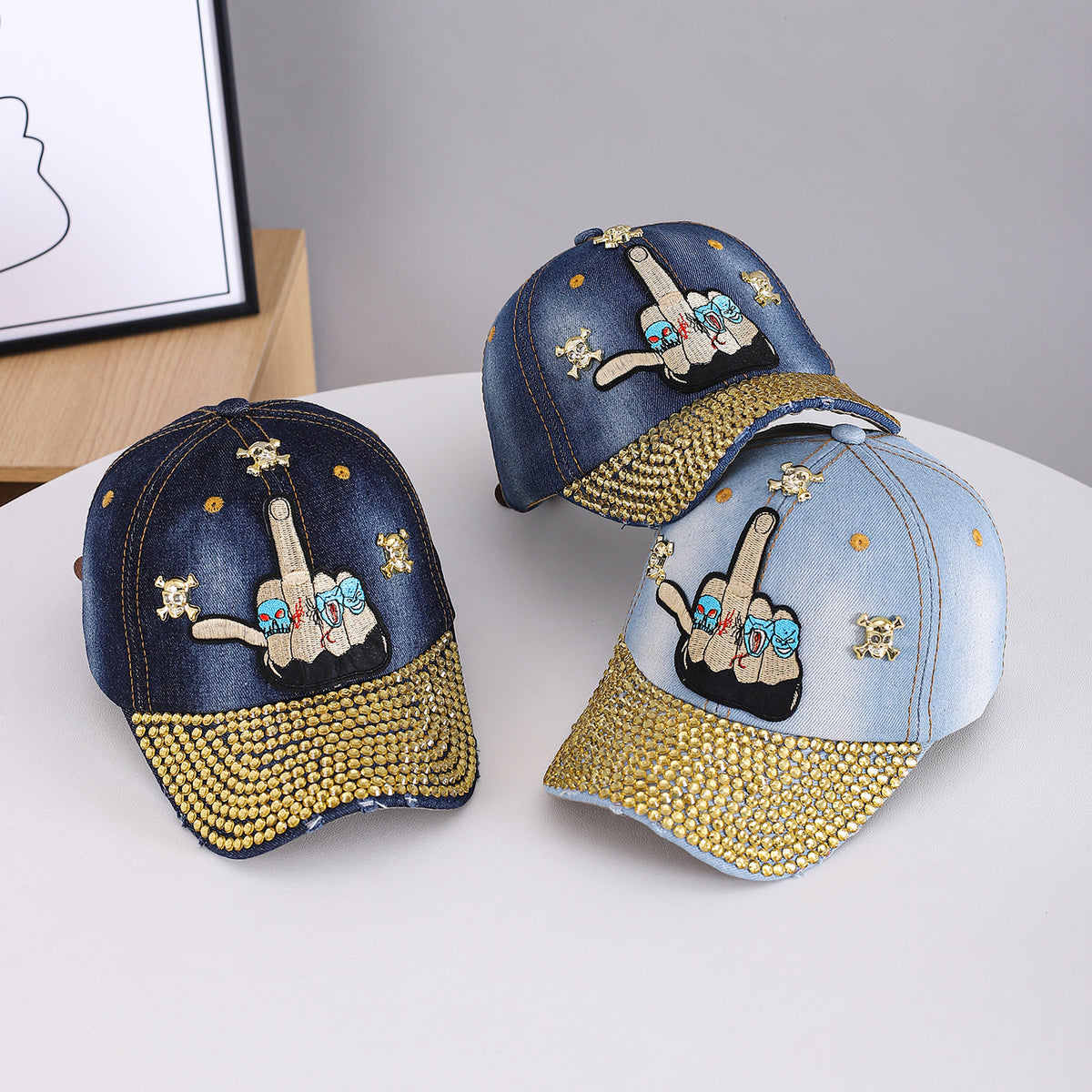 Metal Skull Diamond-Studded Flat Brim Snapback