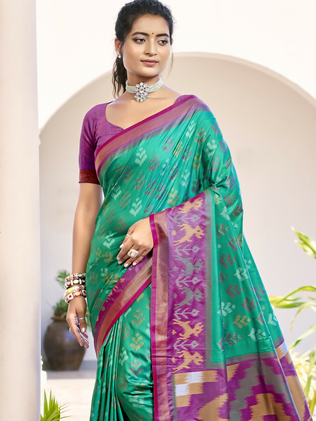 Pochampalli Silk Saree in Rama Green with Pink Blouse
