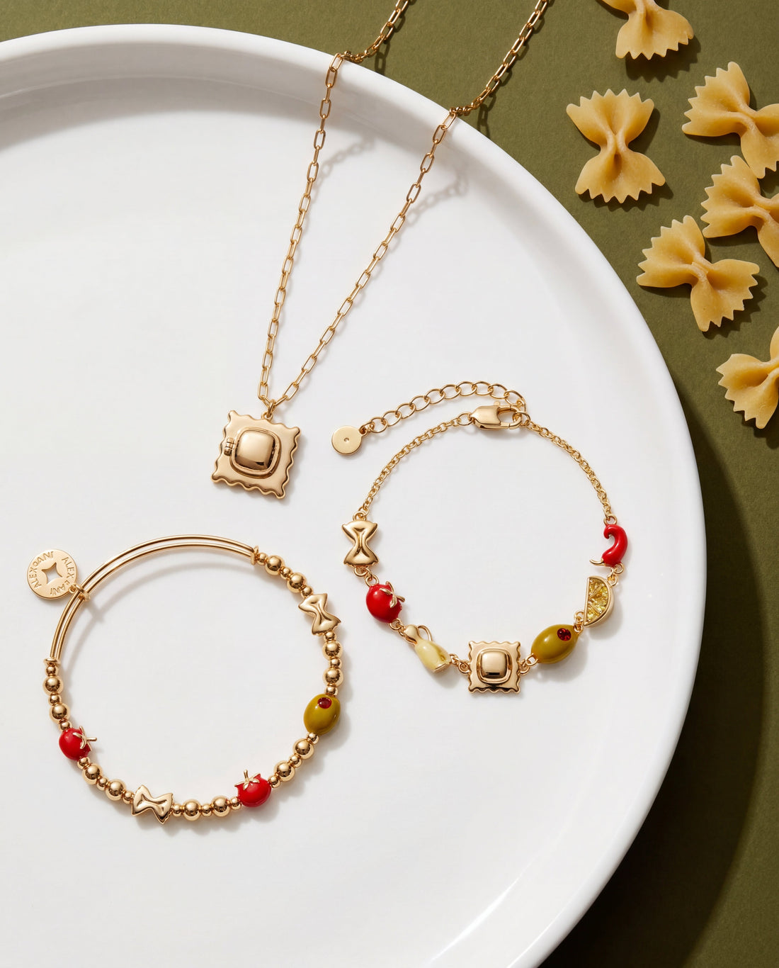 Pasta Girl Beaded Bangle with Italian Cuisine Charms