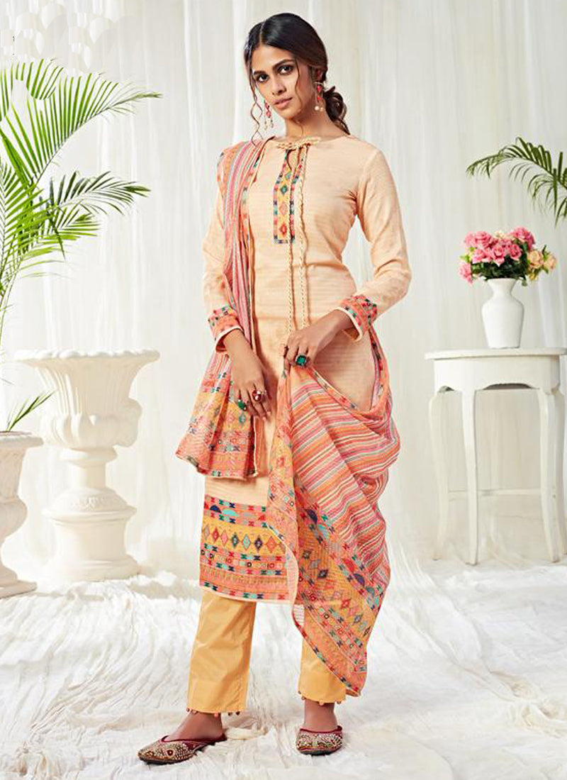 Vegaa Fashion Cream Cotton Digital Printed Swarwoski Work Salwar Suit