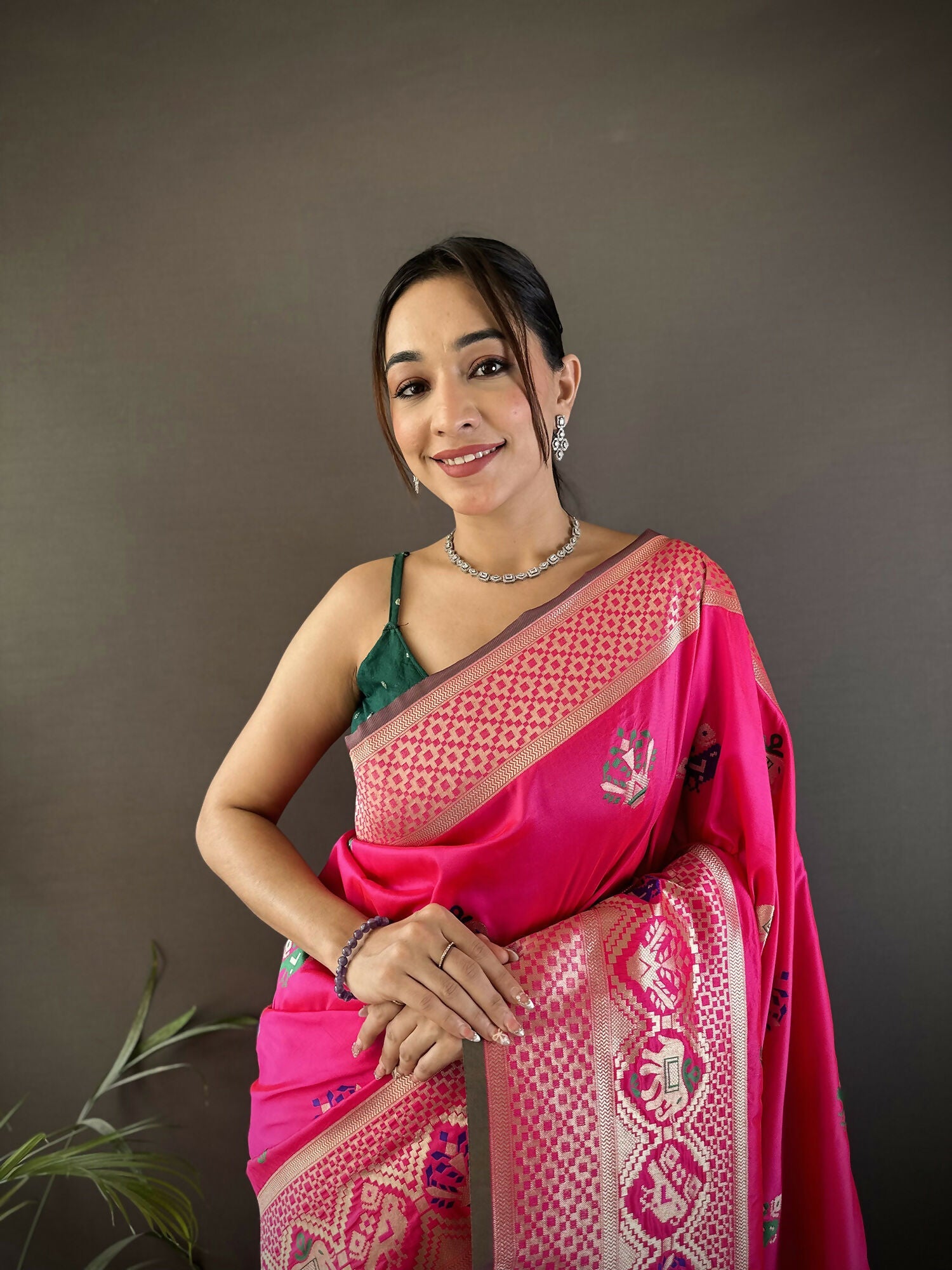 Rani Pink Elephant & Floral Motifs Lichi Silk Banarasi Saree