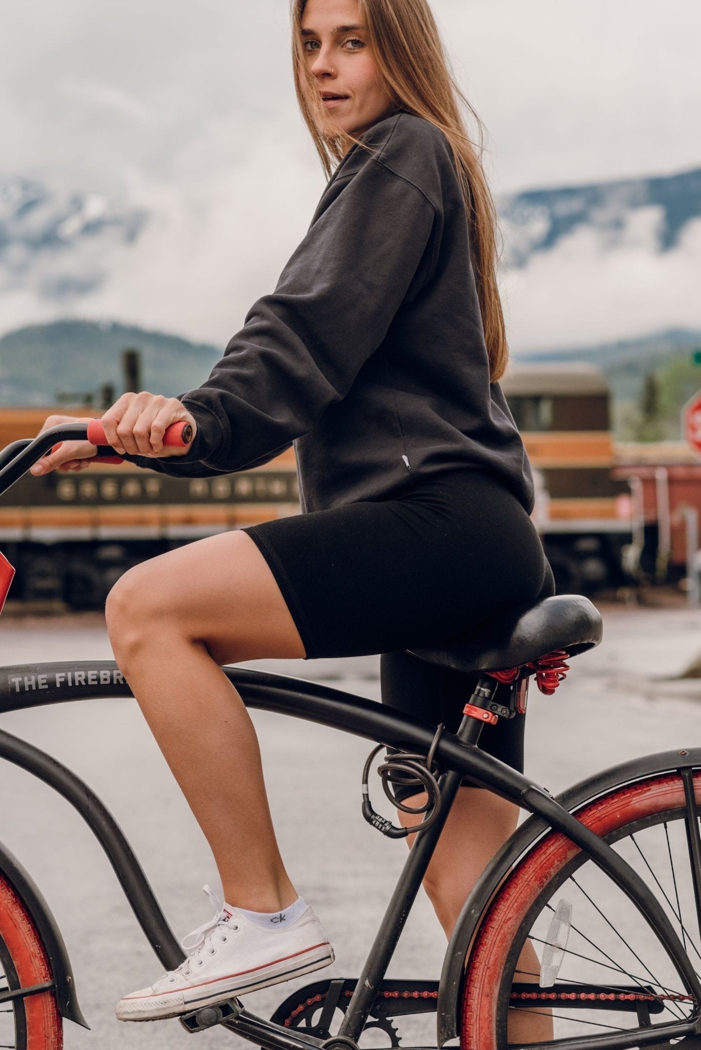 Aspen High-Rise Biker Shorts in Soft Plant-Based Fabric - Image 3