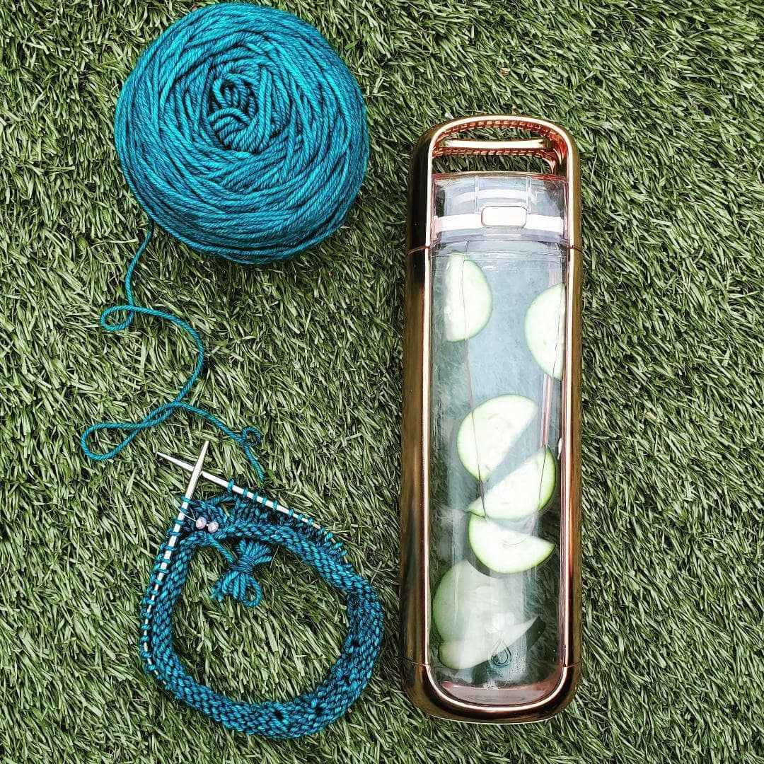 Avocado Sock Knitting Pattern: DIY Cozy Ripening Pouch