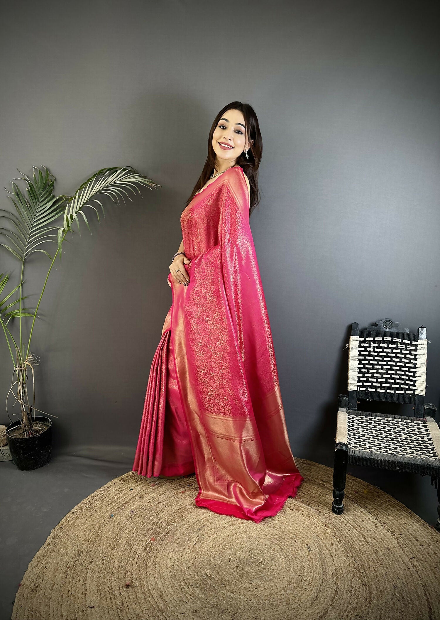 Pink Floral Motif & Ethnic Design Soft Satin Silk Kanchipuram Saree