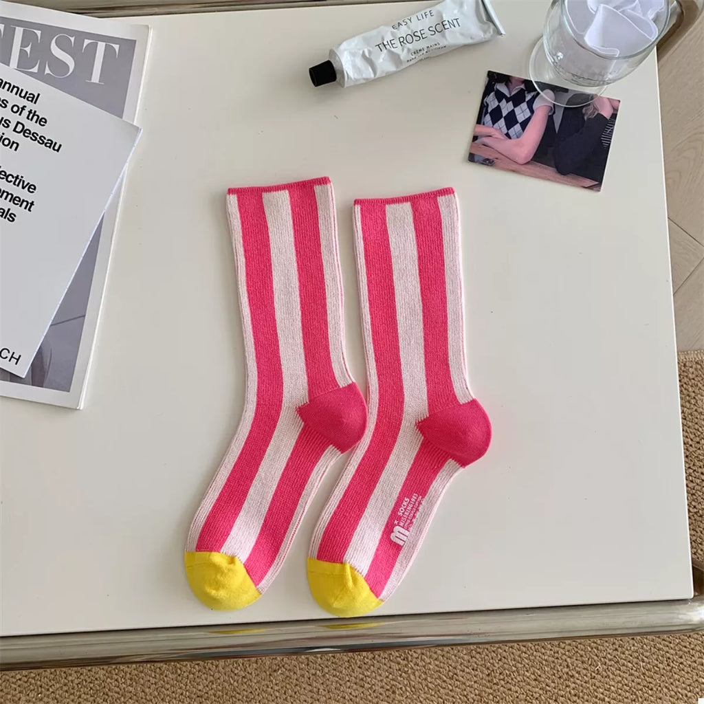 Contrast Striped Crew Socks