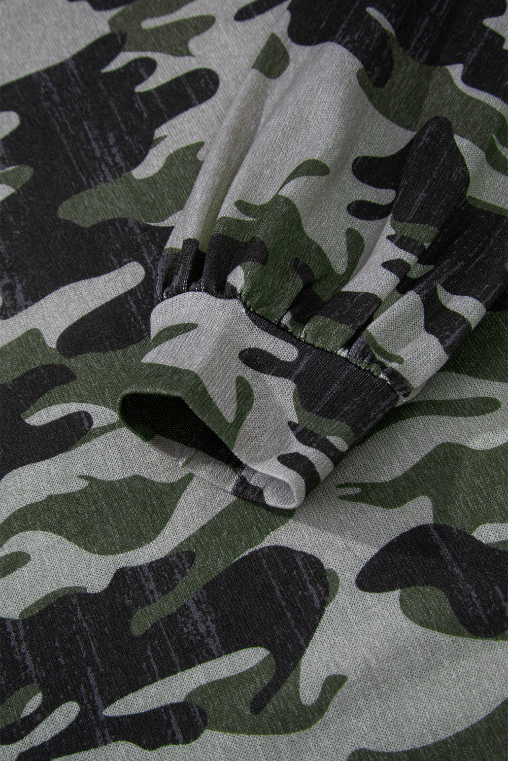 Women's Camo Print Drop Shoulder Sweatshirt with Uneven Hem - Image 9