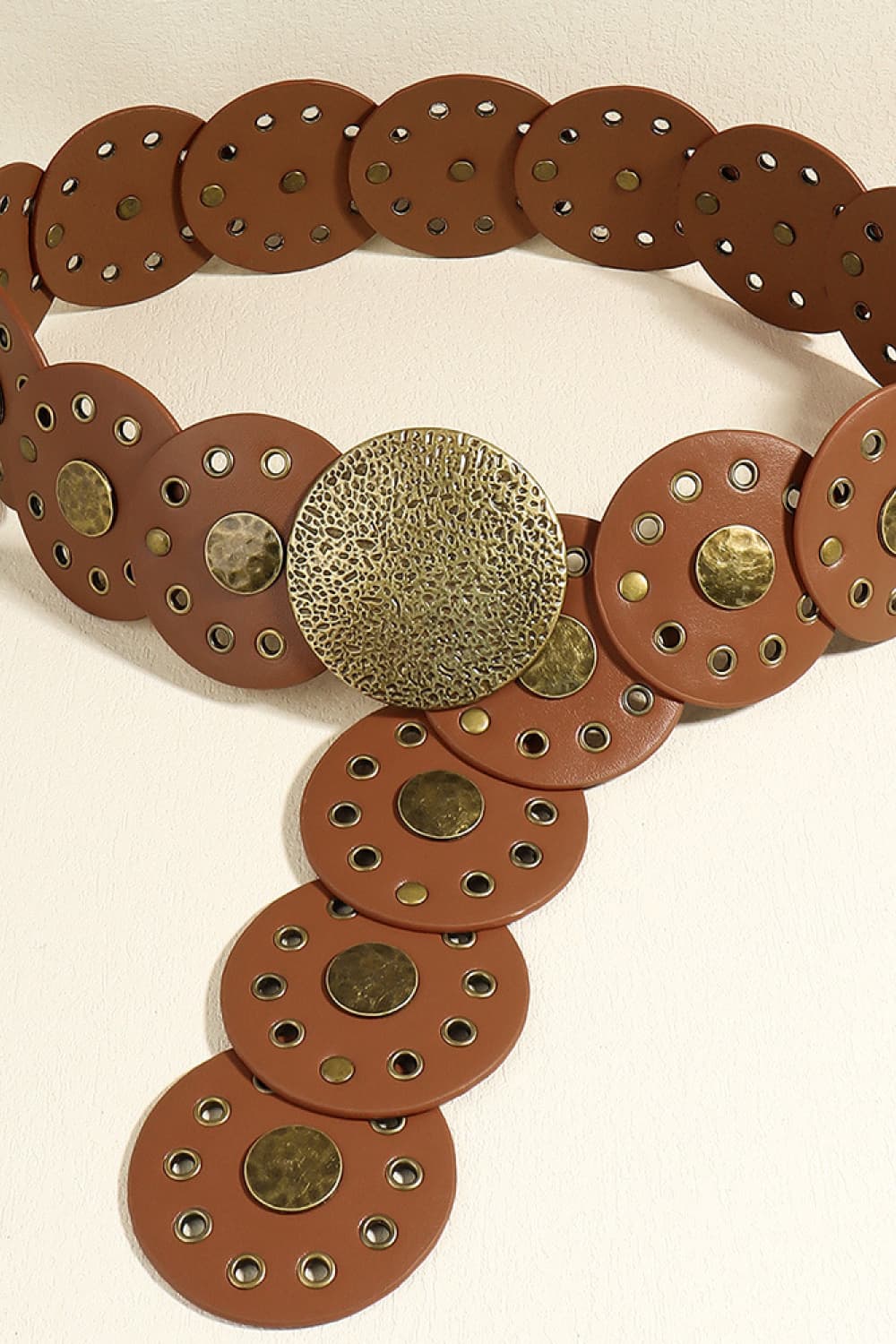 Round Shape PU Leather Belt with Modern Buckle