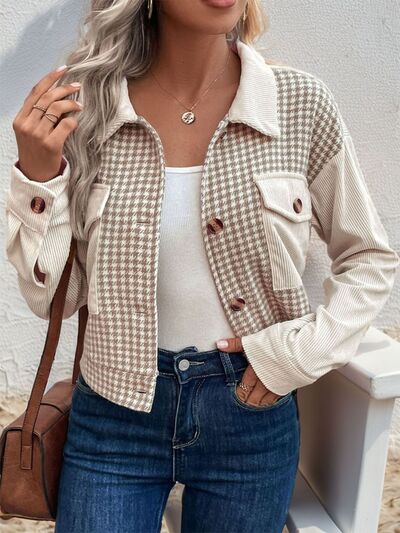 Women's beige and white houndstooth print button-up long sleeve jacket
