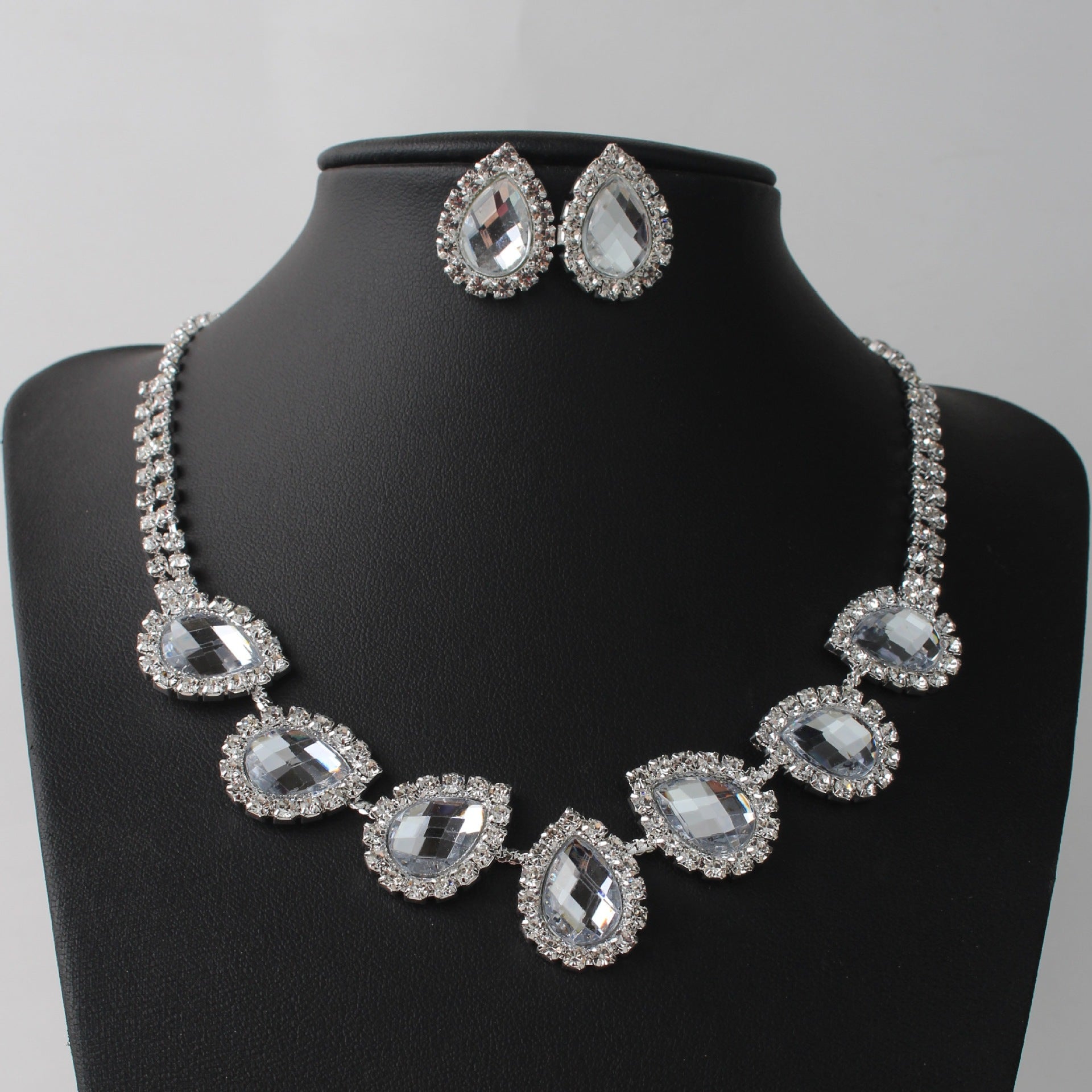 Colorful Bridal Jewelry Set with Necklace and Earrings