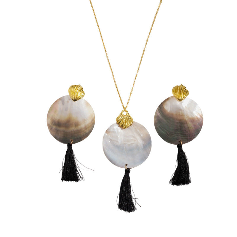 Shell-shaped Round Tassel Earrings And Necklace Jewelry Set