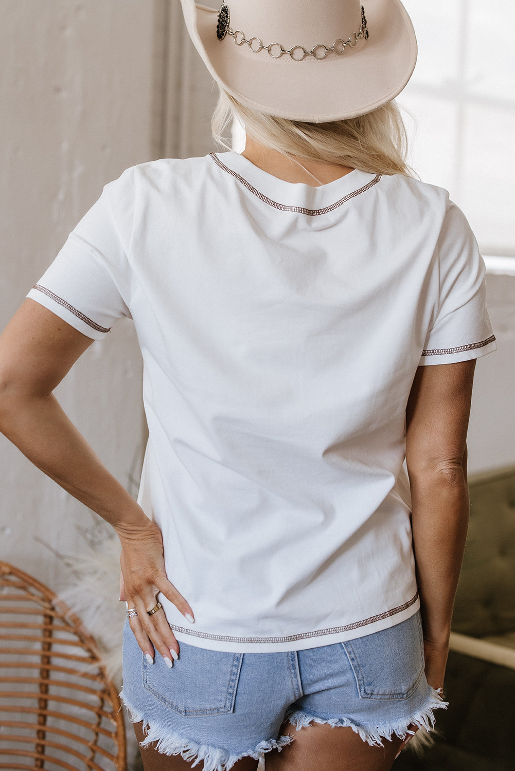 White Rodeo Horseshoe Embroidered Patch Pocket T-Shirt - Image 2
