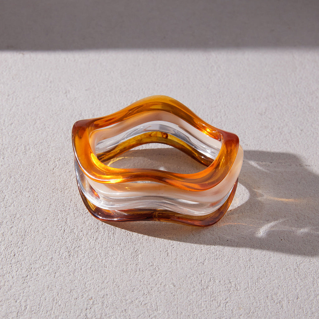 Acrylic Resin Wave Bracelet in Clear Beige and Amber