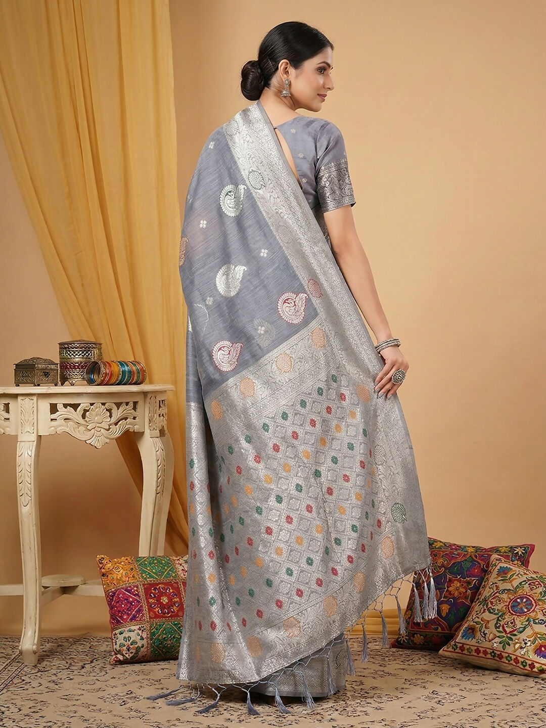 Grey Linen Cotton Saree with Matching Blouse Piece