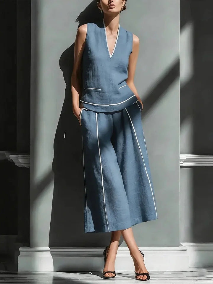 Women's Sleeveless Linen V-Neck Top and Cropped Pants Set