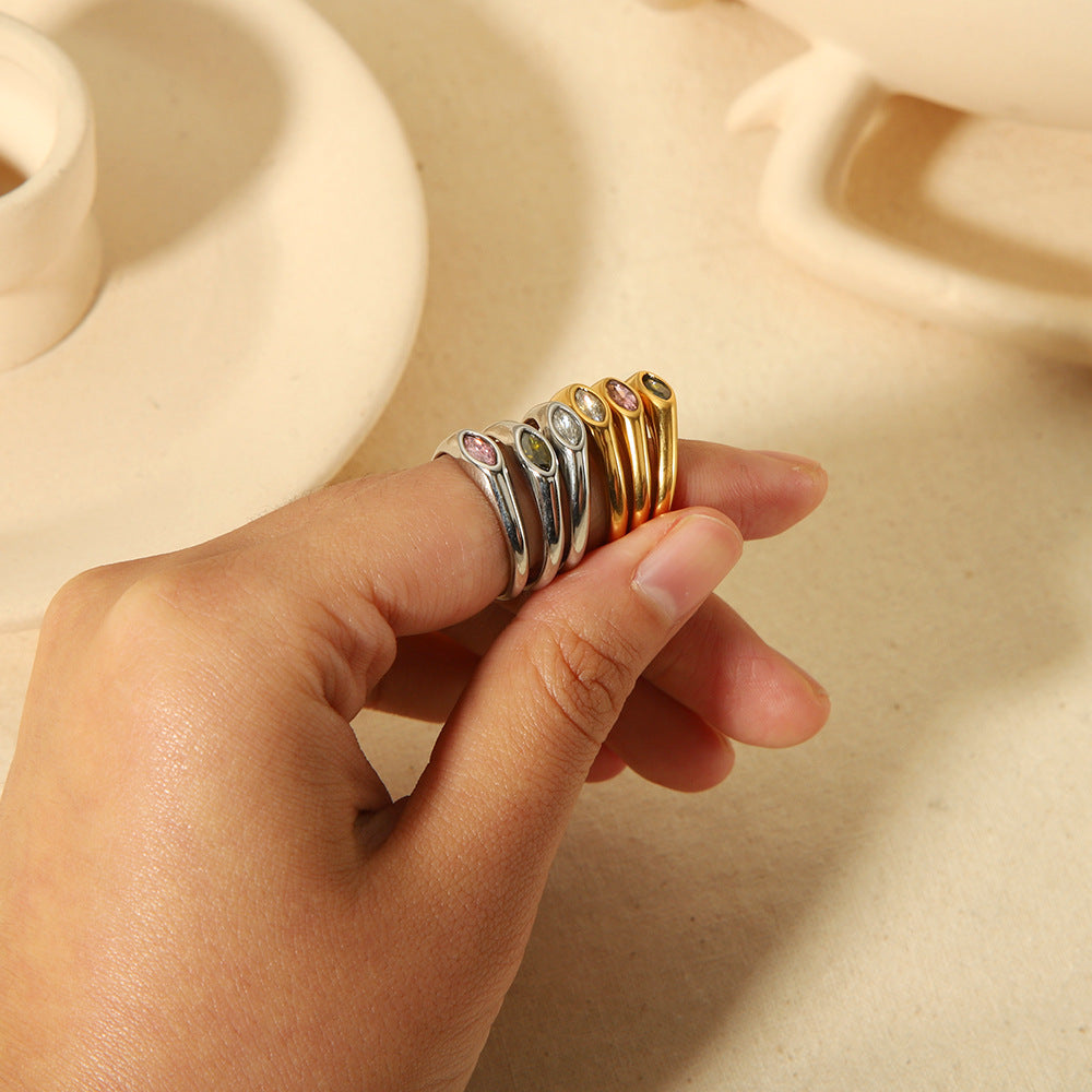 Retro 18K Gold Stainless Steel Ring With Zircon Inlays