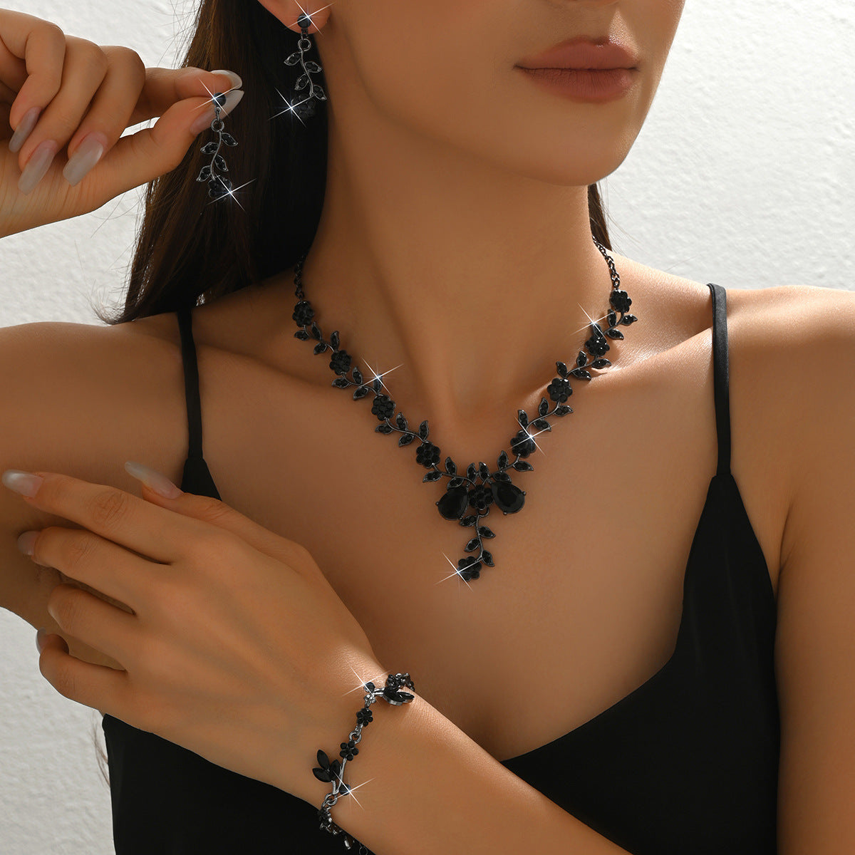 Women 3 Pcs Black Flower Rhinestone Jewelry Set,Necklace Dangle Earrings Bracelet,Gorgeous Costume Accessories For Banquet Party Occasion