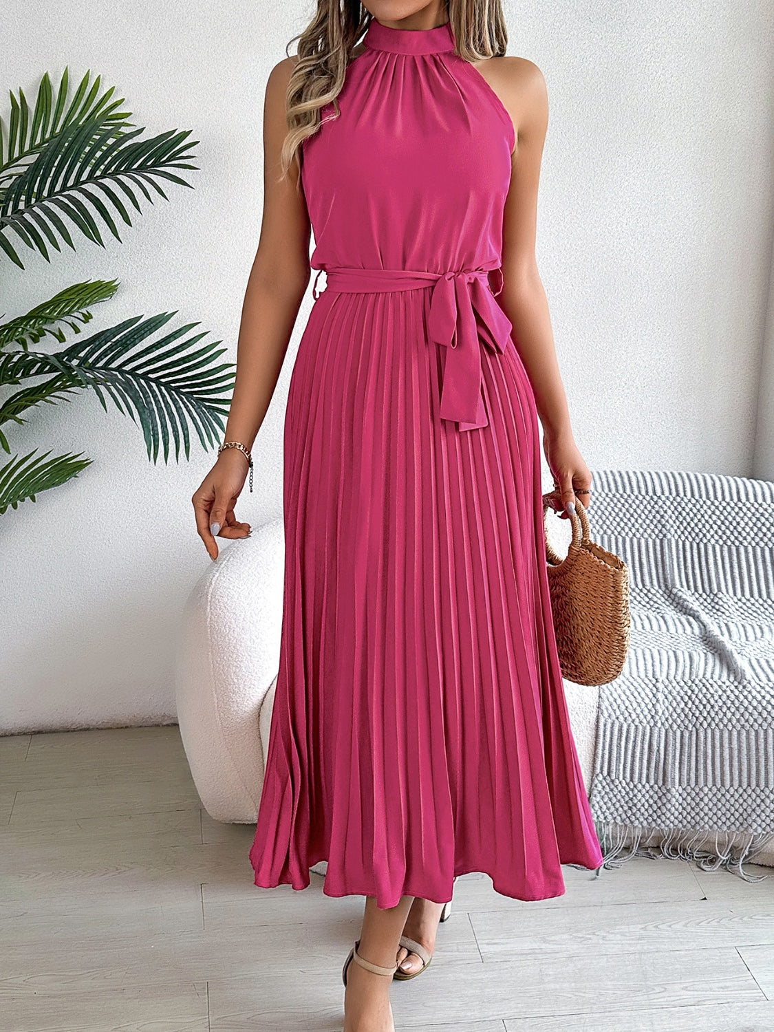 Elegant Sleeveless Midi Dress in Pink, Burgundy, and Black