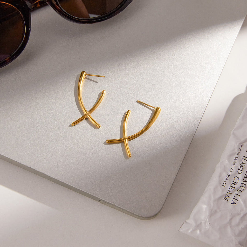 Minimalist 18K Gold Plated Cross Stud Earrings in Titanium Steel