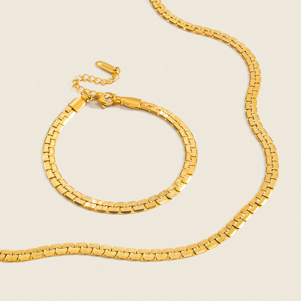 Fashionable Minimalist Everyday Necklace And Bracelet Set