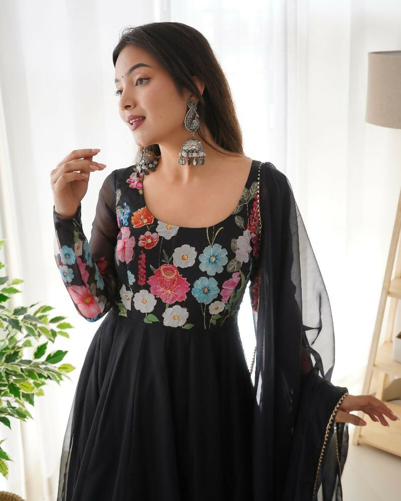 Black Kurta Set in Organza with Sequin Embroidery and Cotton Bottom