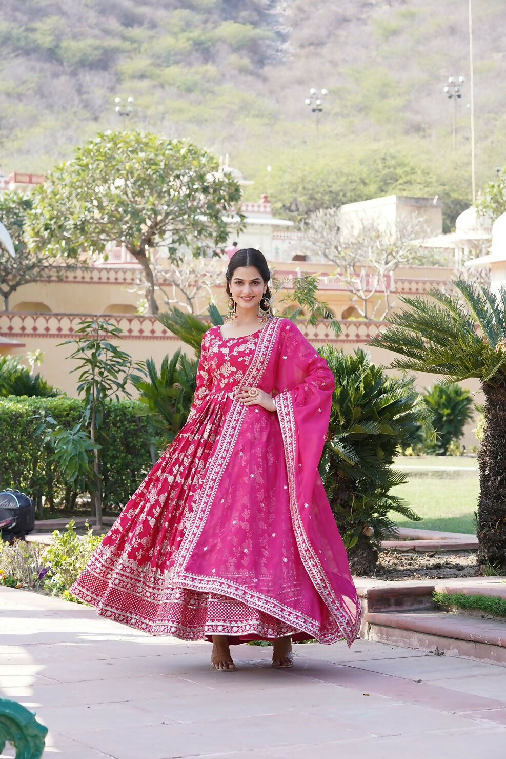Pink Viscose Jacquard Kurta Set with Sequence Embroidery
