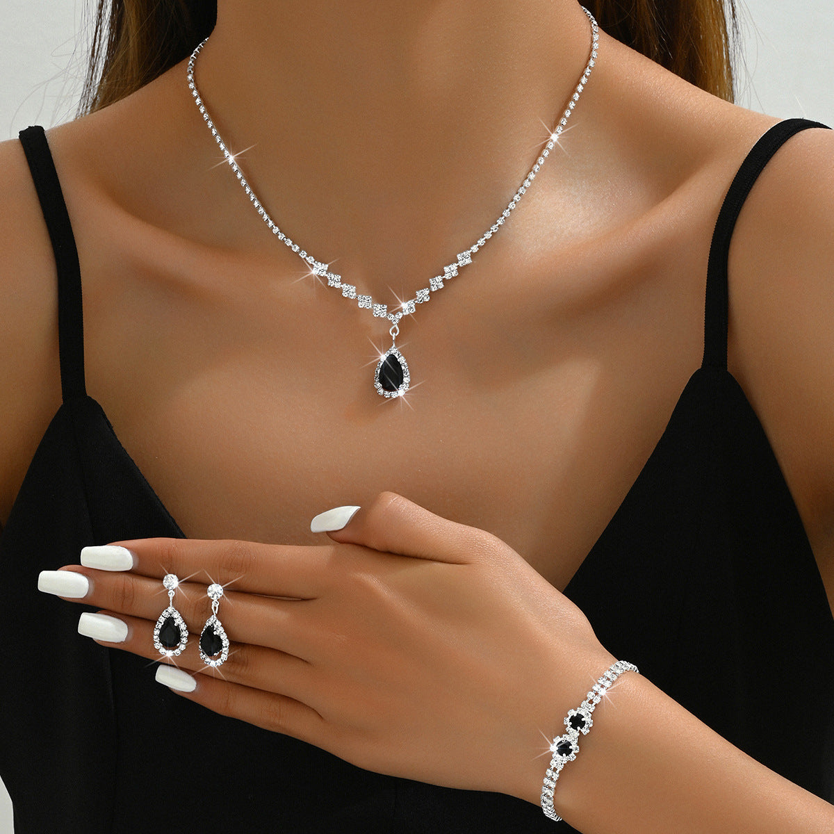 Factory Supply Wholesale Explosions Crystal Zircon Necklace Earrings Bracelet Three-piece Set Of Suit Jewelry