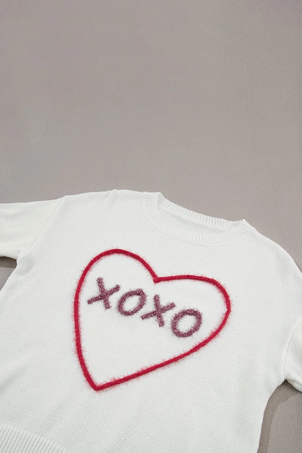 XOXO Heart Graphic Drop Shoulder Sweater in Pink and White - Image 17