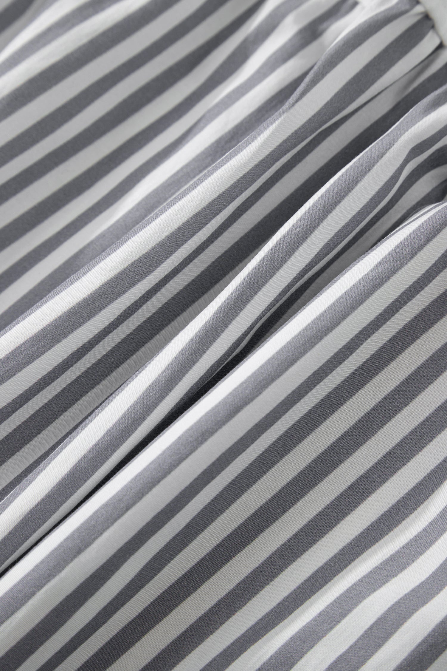 Zahra Bracelet Sleeve Babydoll Blouse