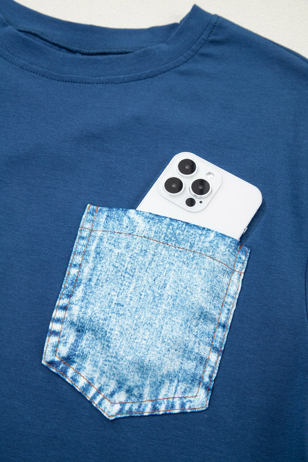 Colorblock Chest Pocket Patch Short Sleeve Top