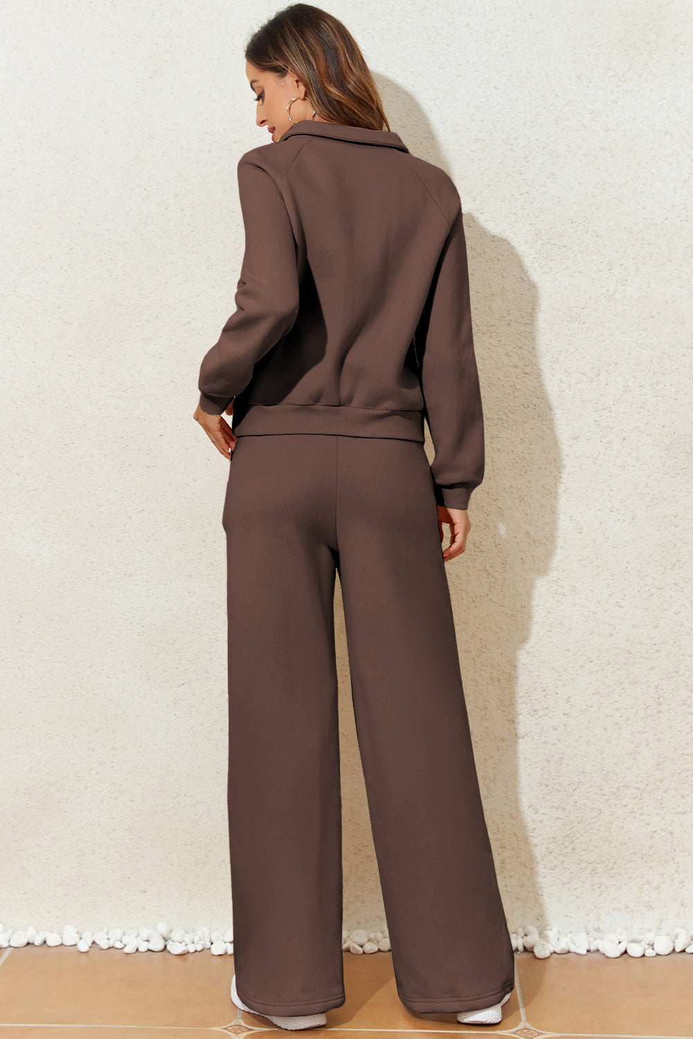 Women's Solid Collared Sweatshirt and Wide-Leg Jogger Set - Brown