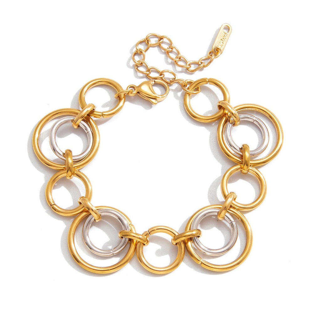 Multi-layer bracelet featuring an elegant mix of 18K gold and S925 silver chains.