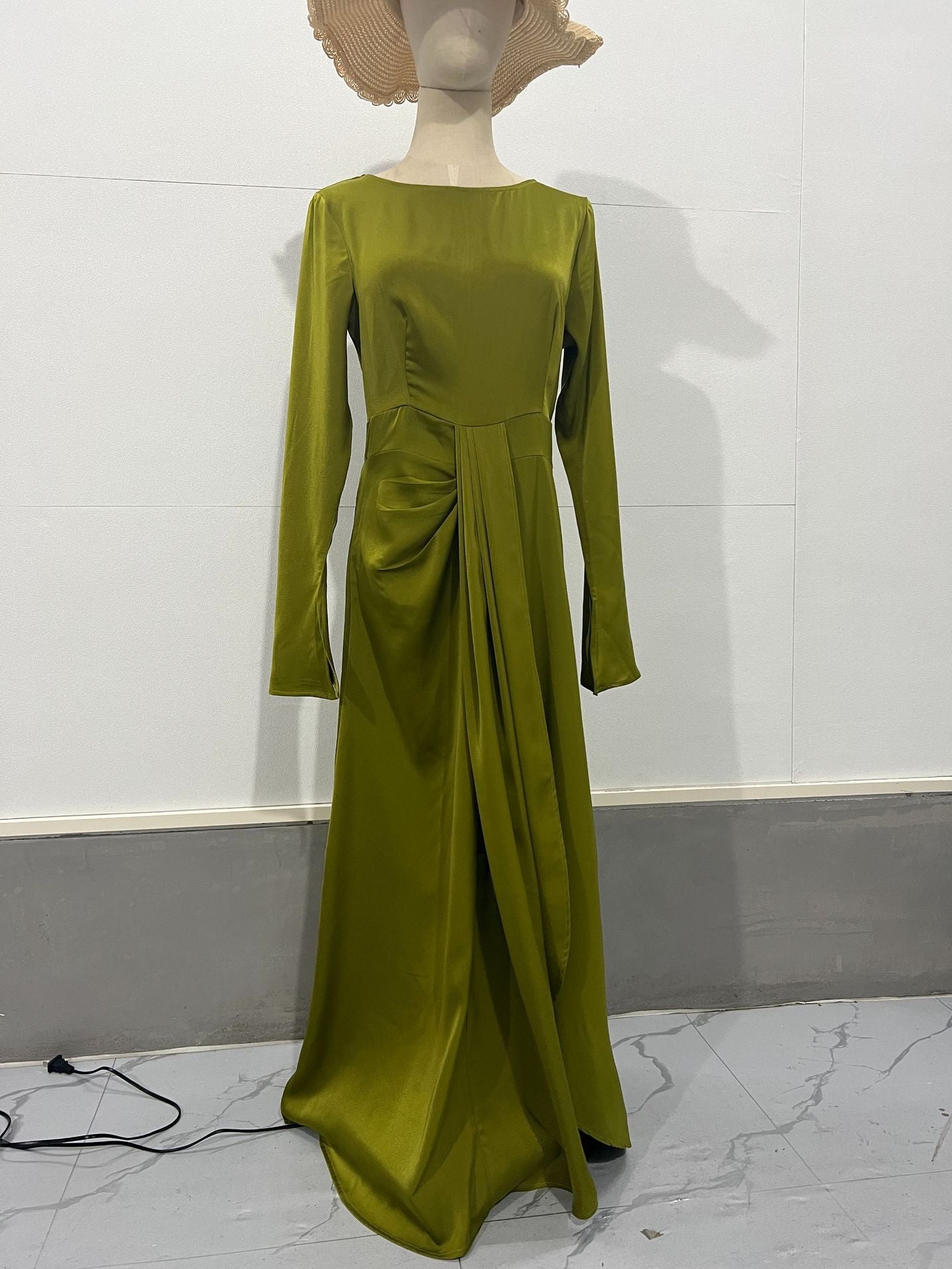Graceful High-Waisted Satin Banquet Long Dress