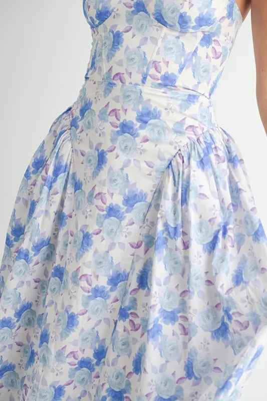Sweetheart Neckline Floral Midi Dress in White and Blue