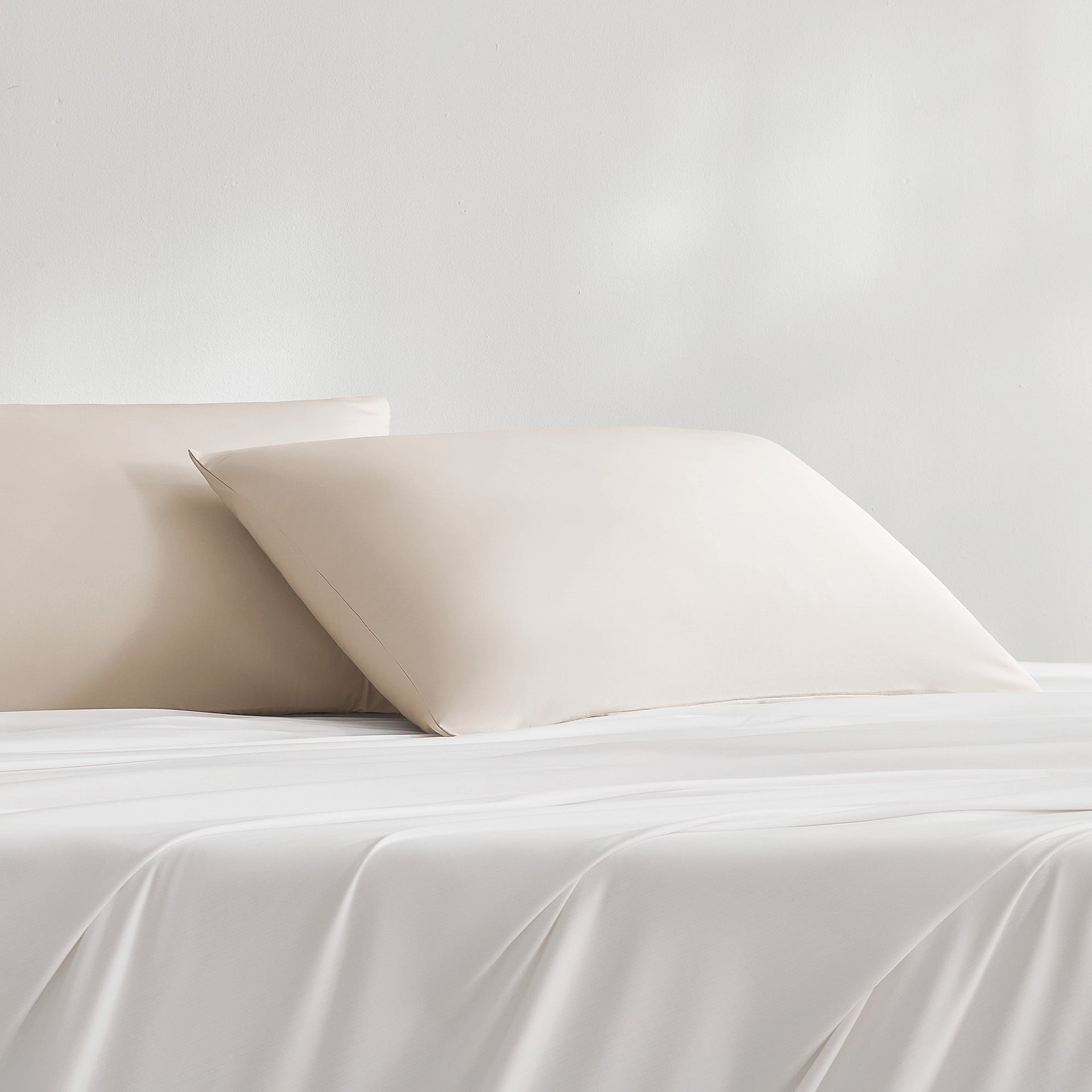 Cooling Pillowcase with NanoTex Technology for Soft Comfort - Image 2