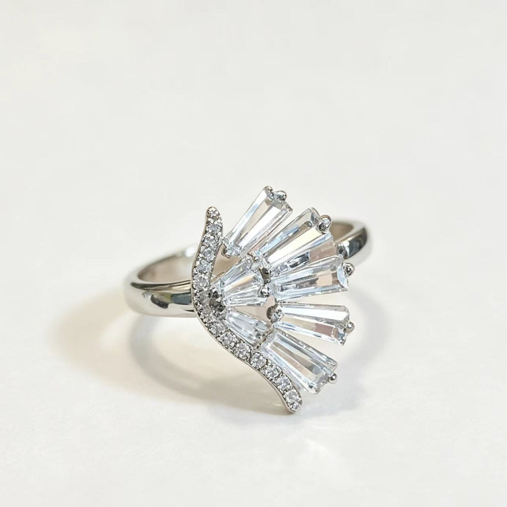 Personalized Rhombus Zircon Ring in Gold or Silver