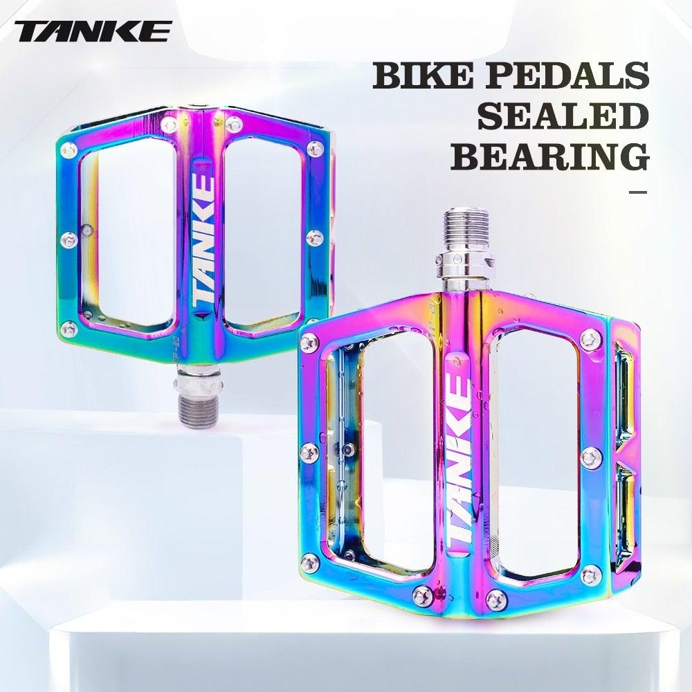 Ultralight hollow aluminum alloy mountain bike pedals in vibrant colors