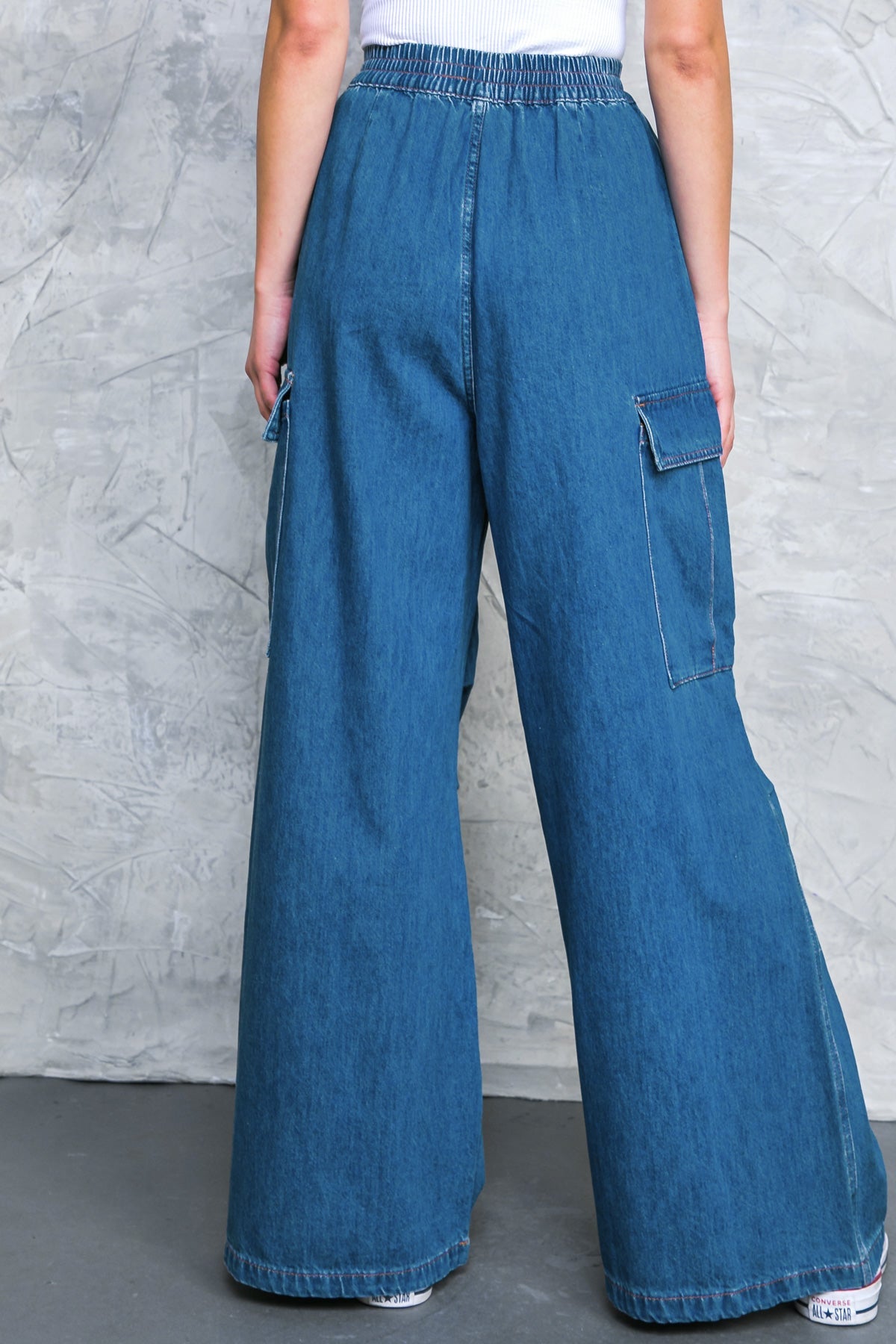 Washed Denim Wide Leg Cargo Pants with Elastic Waist - Image 2