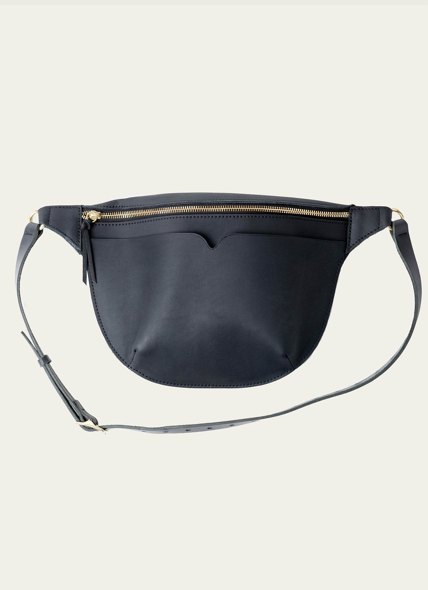 Leather Sling Bag XL for Everyday Adventures