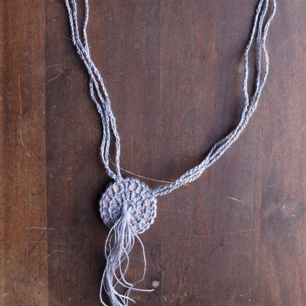 Boho Macrame Necklace Crochet Kit - DIY Artisanal Jewelry Project