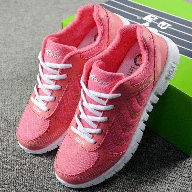 Women's Breathable Mesh Athletic Running Sneakers - Lightweight Lace Up